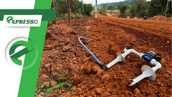 Sem aviso, famílias de Nortelândia enfrentam dias sem água após obras de asfalto romperem rede de abastecimento